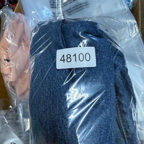 Levi's Jeans Men 46*32 Blue Denim Medium Wash High Rise 550 Straight Pockets - Picture 8 of 8